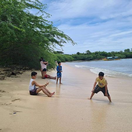 Calatagan'S Bahay Kubo - With Beach Access Екстериор снимка